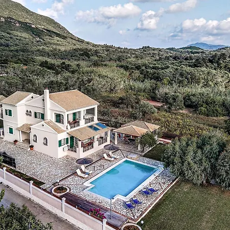 בית נופש Skidi House