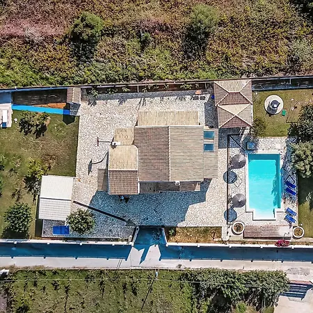 Skidi House בית נופש