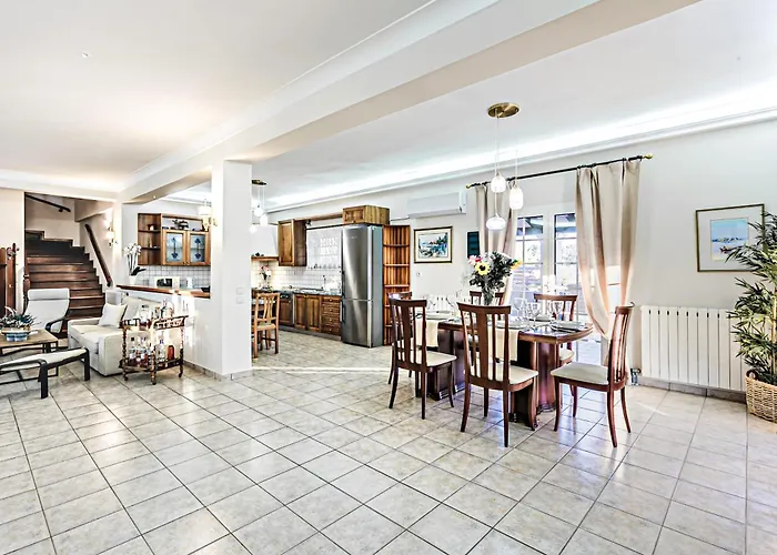 Skidi House Сasa de vacaciones Ágios Matthaíos