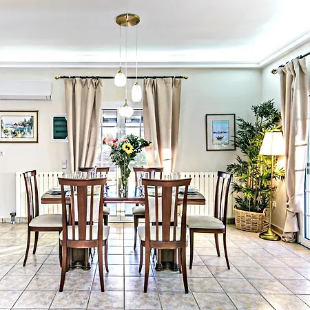 Skidi House * Ágios Matthaíos