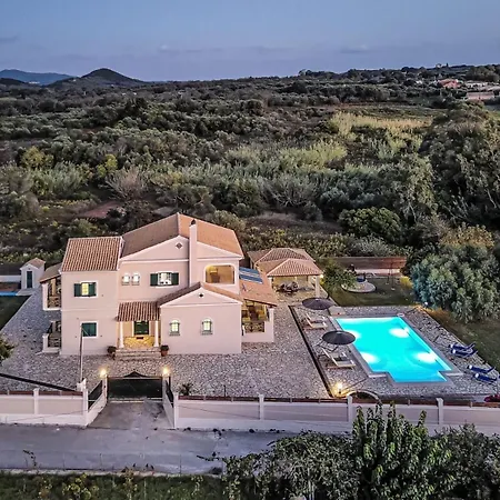 Skidi House * Ágios Matthaíos