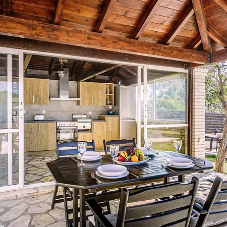 Skidi House بيت للعطل *